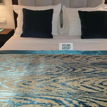 In - Breath Taking Views Adults Only Guest house